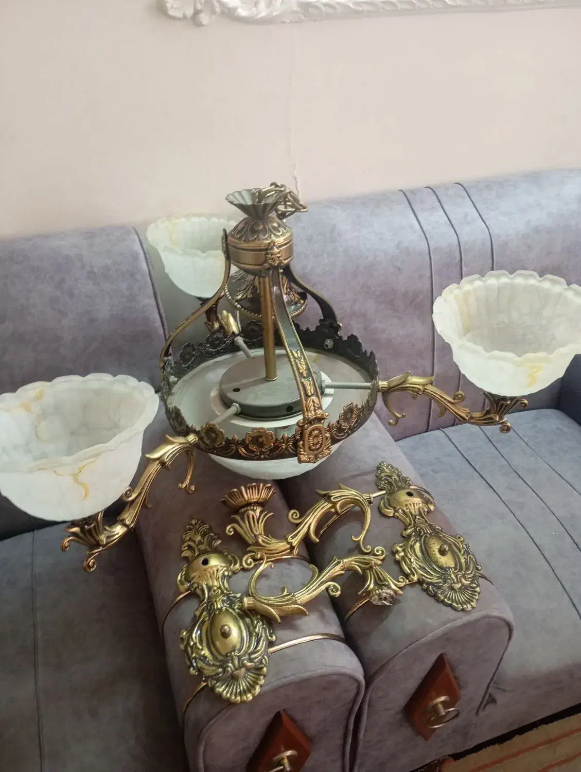 لوستر آنتیک|لوستر و چراغ آویز|کرج, حیدرآباد|دیوار