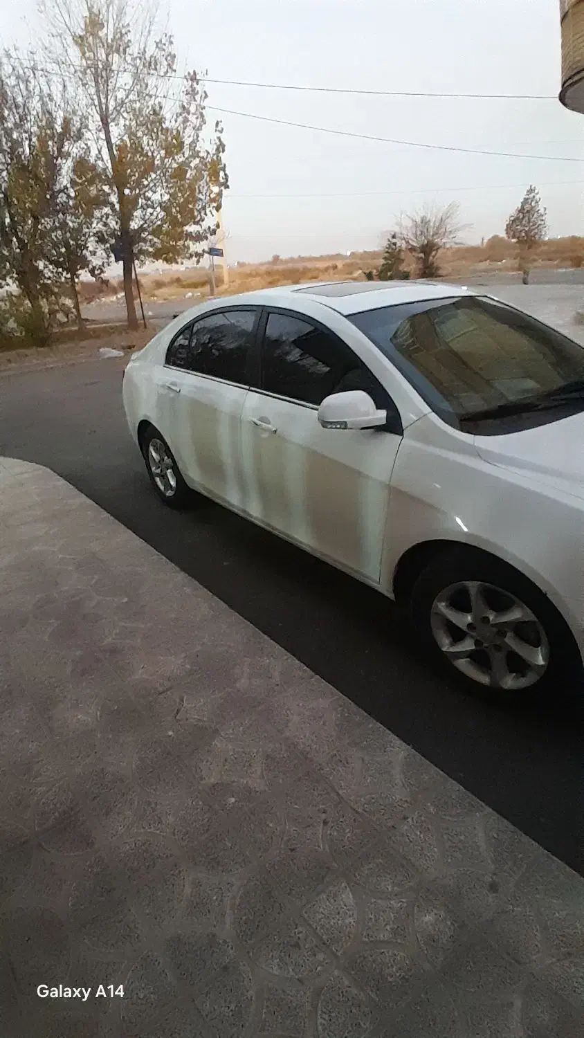 جیلی امگرند۲۰۱۳|خودرو سواری و وانت|دورود, |دیوار