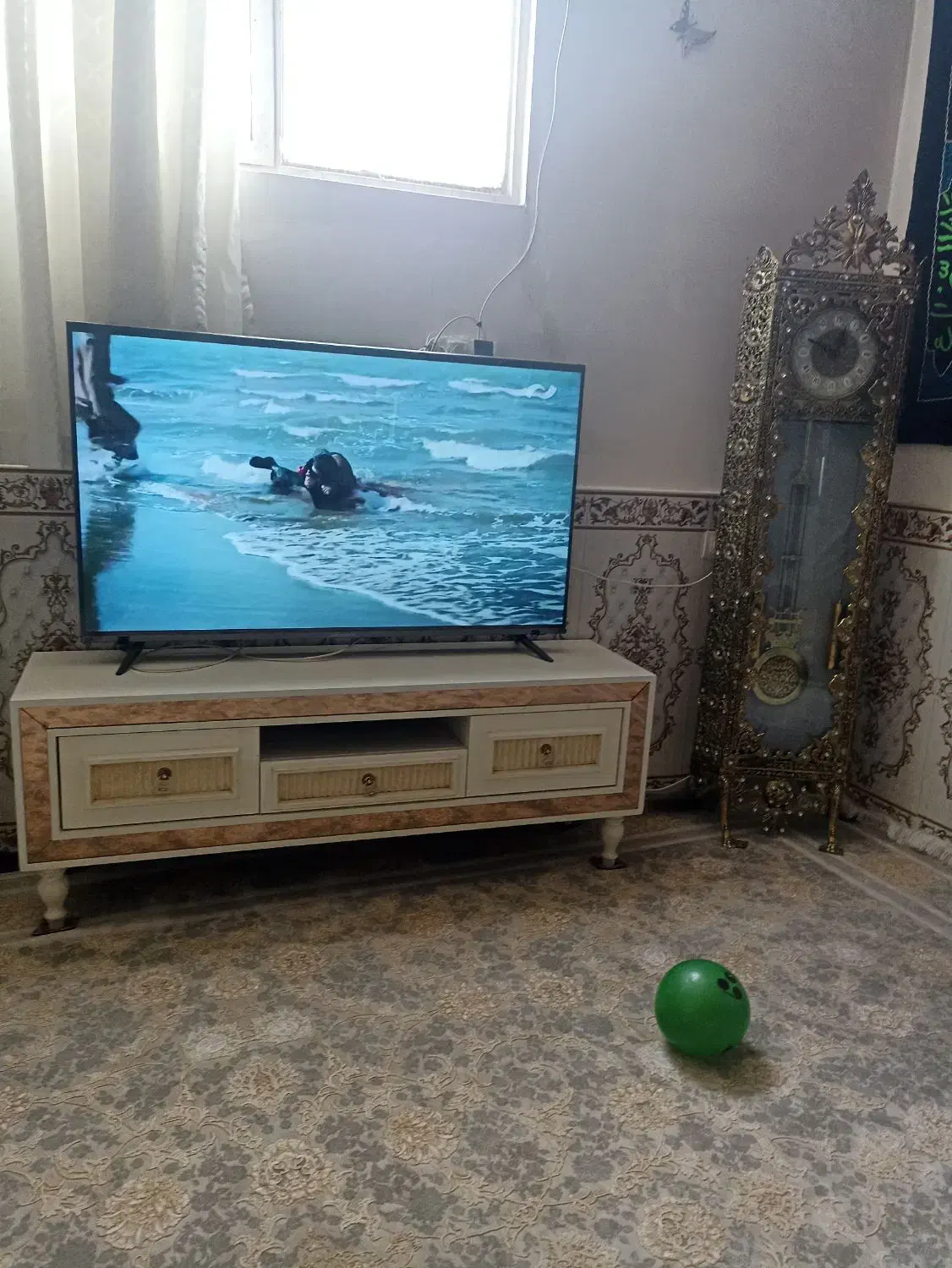 اینه کنسول و میز تلویزیون ام دی آف سایز بزرگ|بوفه، ویترین، کنسول|کرمانشاه, |دیوار