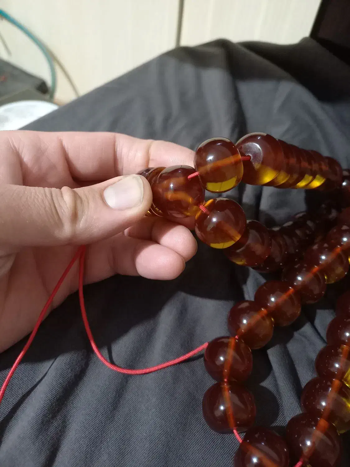 تسبیح سندلوس با کیفیت بالا|زیورآلات و اکسسوری|رشت, گلباغ نماز|دیوار