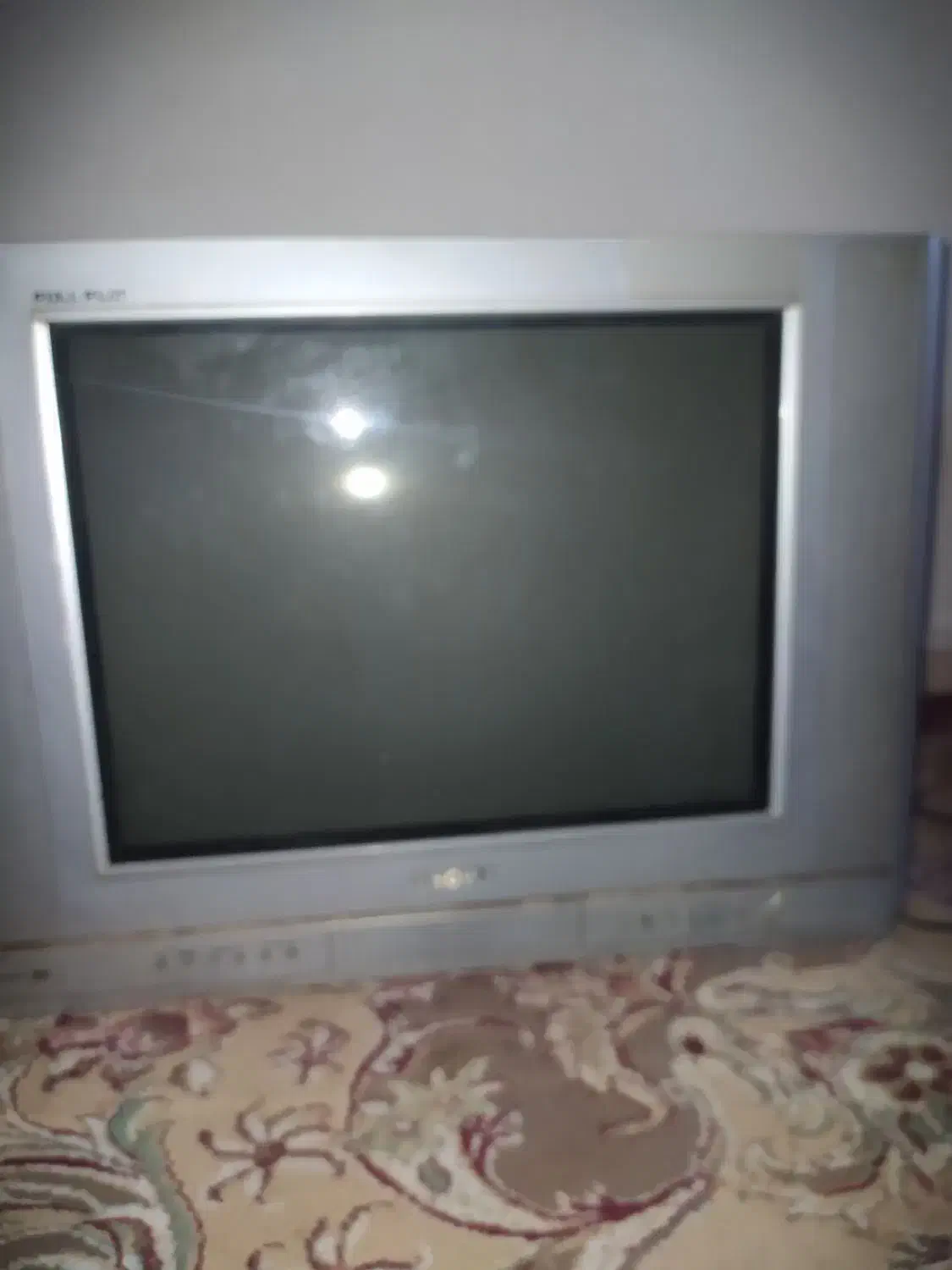 تلویزیون تمیز و سالم|تلویزیون و پروژکتور|رامهرمز, |دیوار