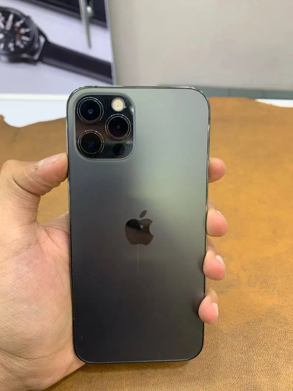 آیفون ۱۲ پرو سالم و باز نشده|موبایل|کرج, اصفهانی‌ها|دیوار