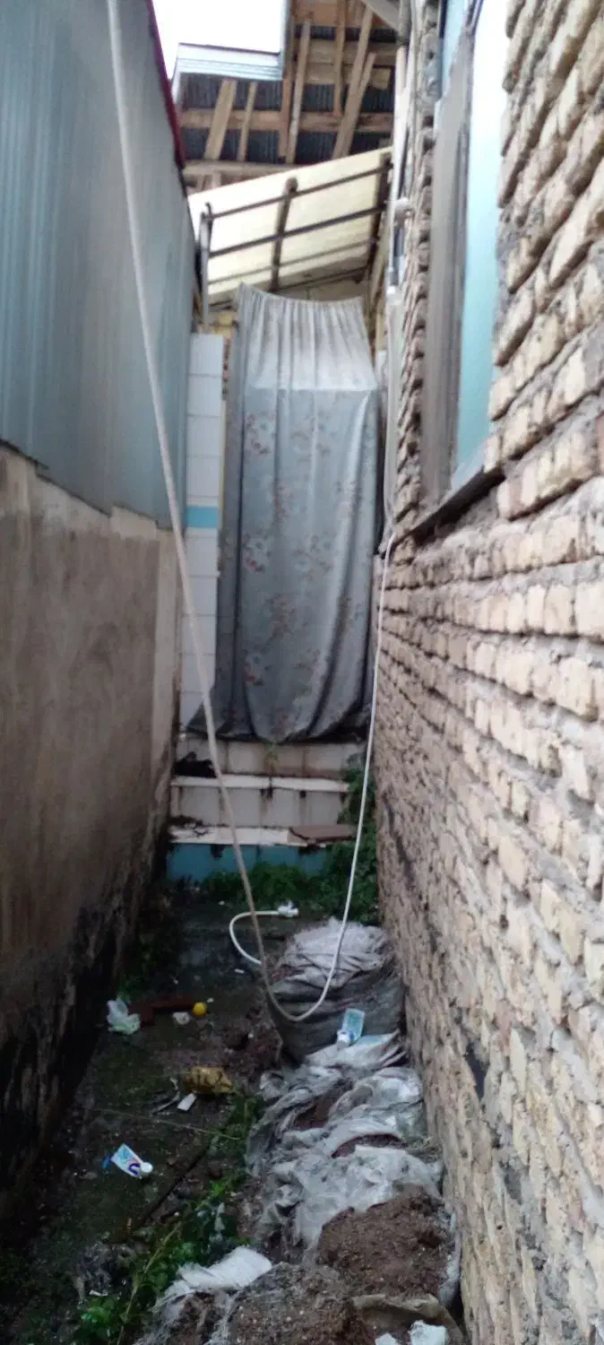 خانه ویلایی ۲۴سال ساخت|فروش خانه و ویلا|لاهیجان, خمیر کلایه|دیوار