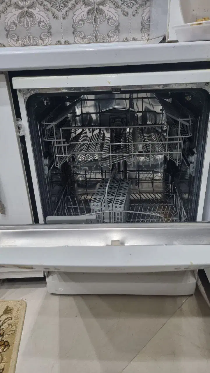 ماشین ظرفشویی|ماشین ظرفشویی|گناباد, |دیوار