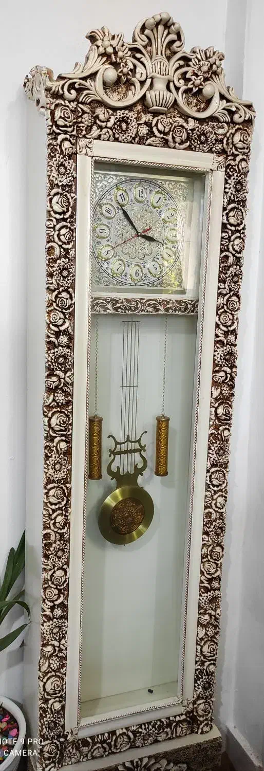 ساعت ایستاده|ساعت دیواری و تزئینی|شیراز, منطقه هوایی شهید دوران|دیوار