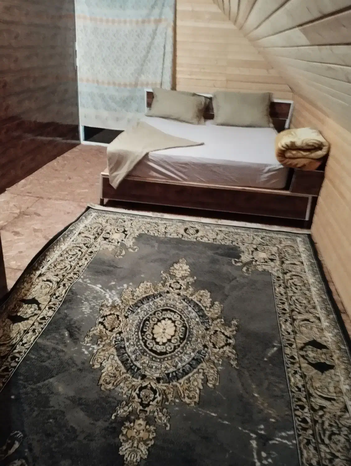 کلبه سویسی لب آب ساعتی روزانه هفتگی|اجارهٔ کوتاهمدت ویلا و باغ|بندر انزلی, چهارفریضه|دیوار