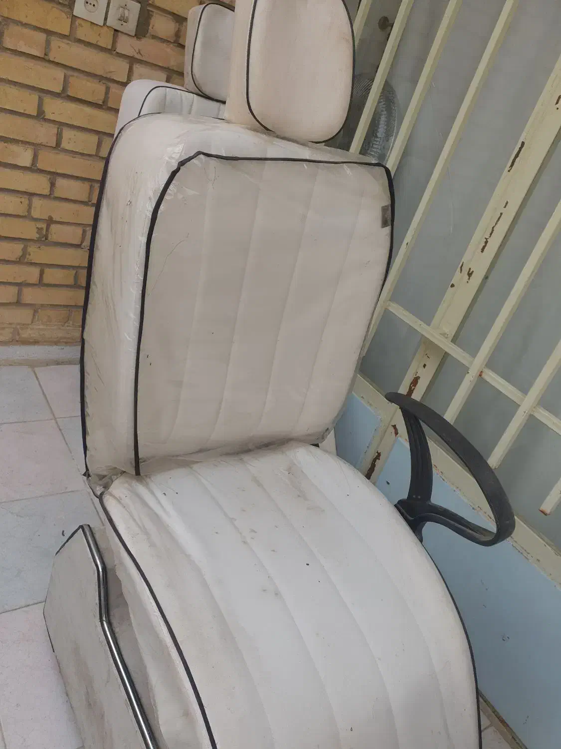 فروش ویژه دو عدد صندلی آرایشگاه|آرایشگاه و سالنهای زیبایی|نجفآباد, ویلاشهر|دیوار