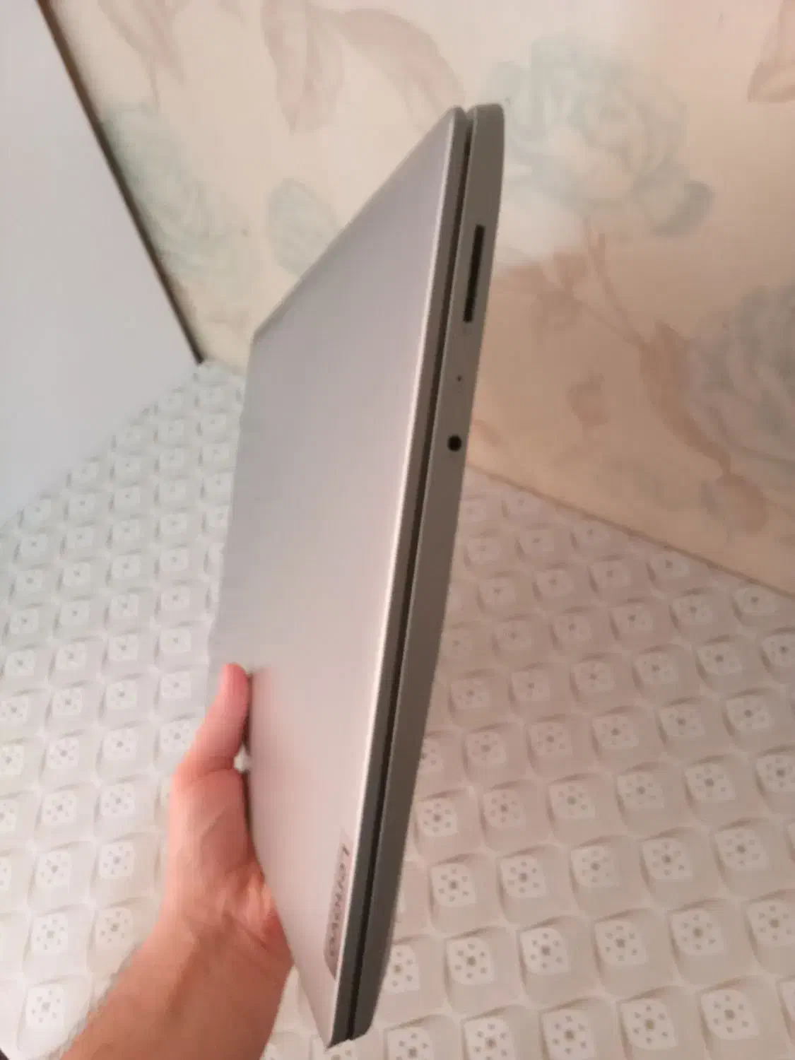 لپتاپ Lenovo|رایانه همراه|هشتگرد, هشتگرد قدیم|دیوار