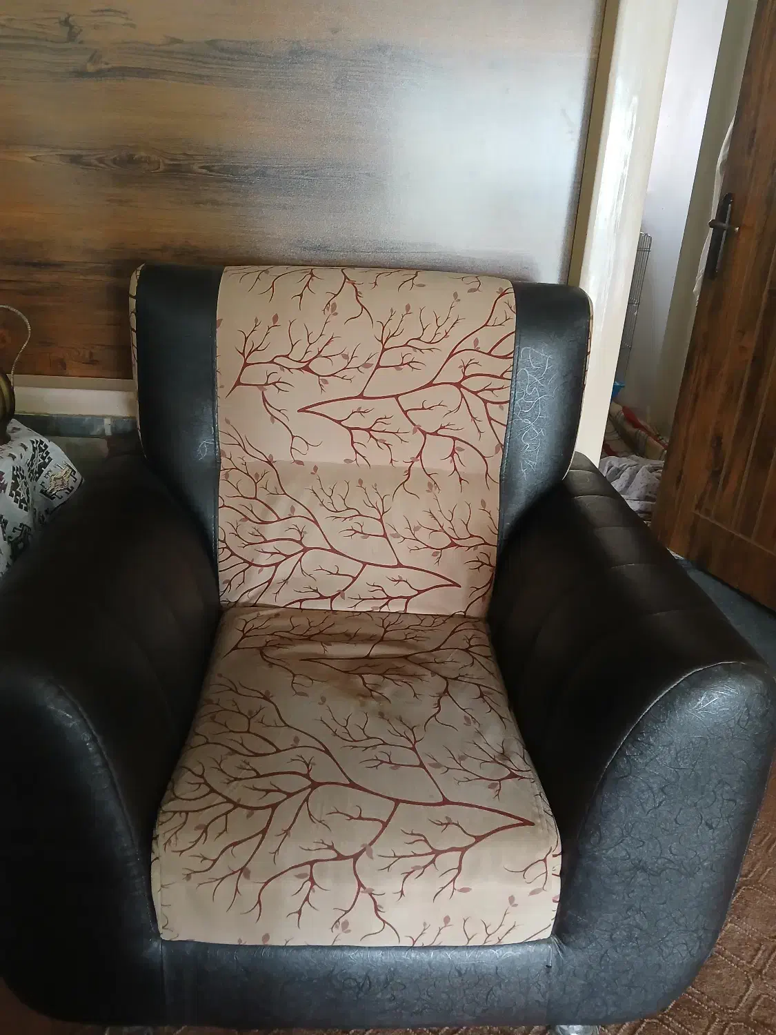 مبل راحتی ۷نفر|مبلمان خانگی و میز عسلی|گلپایگان, |دیوار