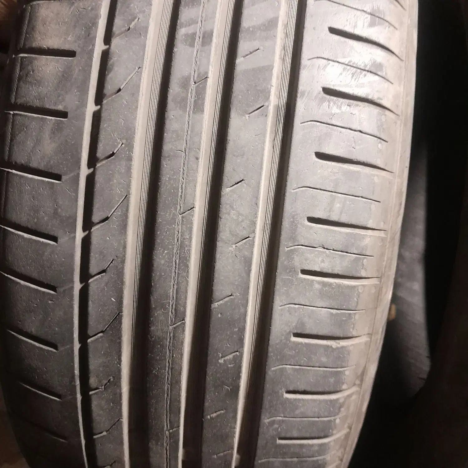 لاستیک|قطعات یدکی و لوازم جانبی|مشهد, زمرد|دیوار