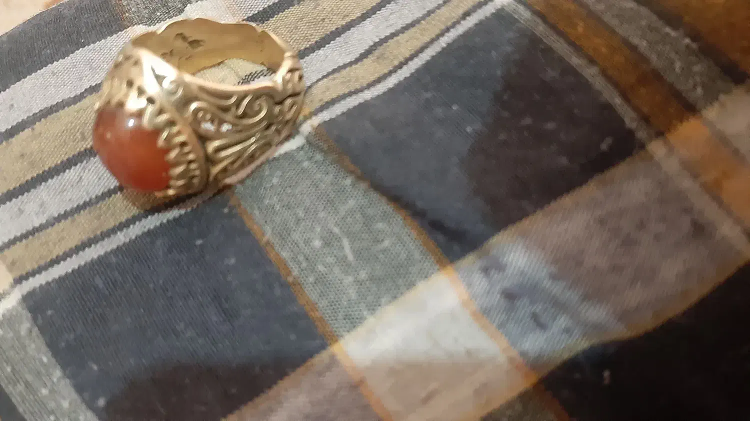 انگشتر نقره اصل با نگین قدیمی|کلکسیون اشیاء عتیقه|صدرا-فارس, فاز ۱|دیوار