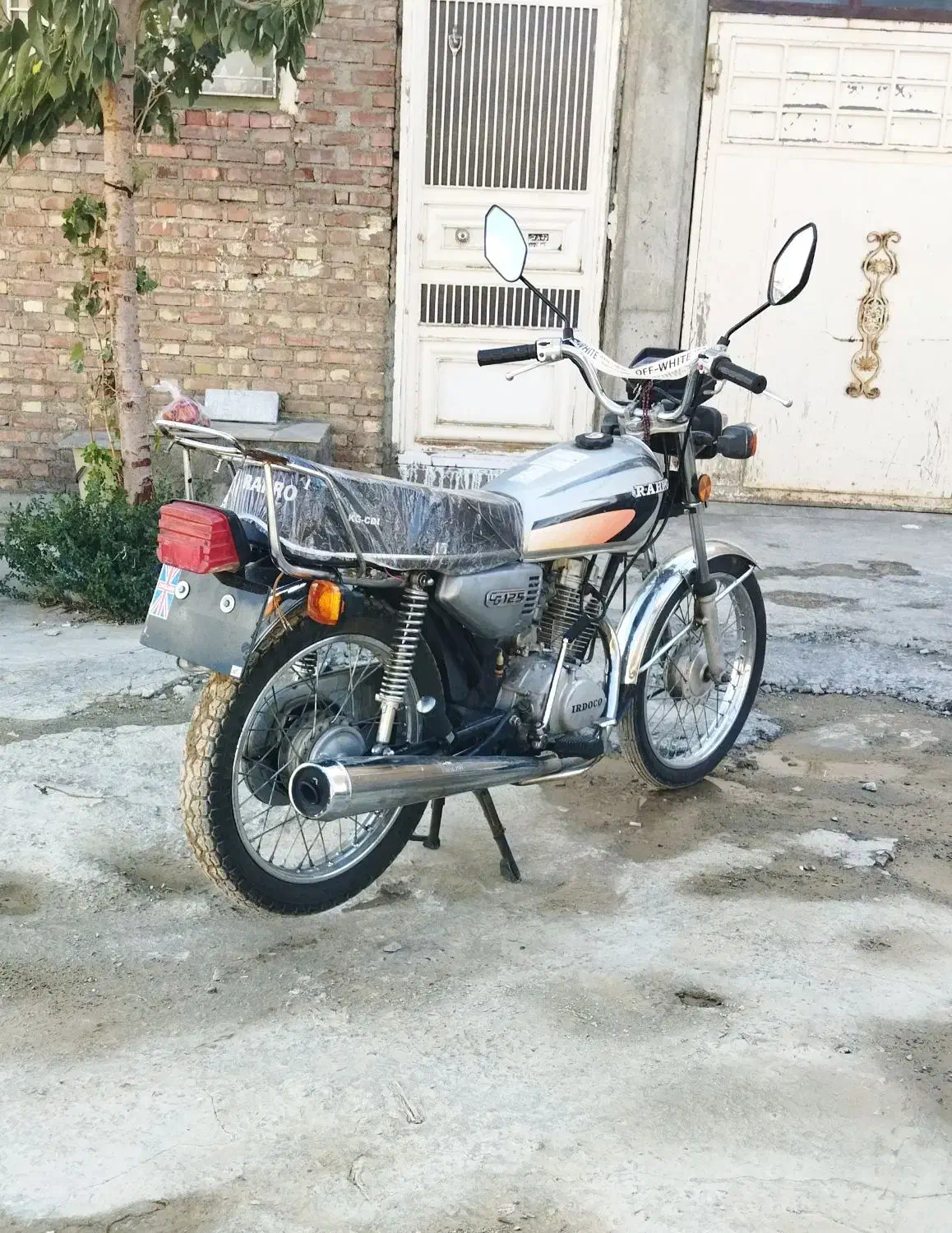 ۸۹مدارک دار ۱۲۵پنج دنده استارتی|موتورسیکلت|سقز, |دیوار