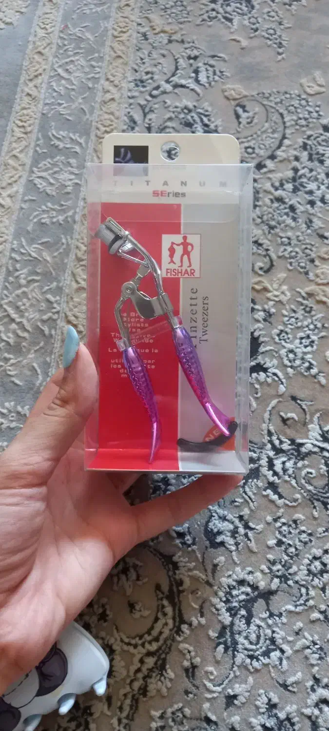 لوازم آرایش تک به قیمت عمده|آرایشی، بهداشتی، درمانی|پرند, فاز ۵|دیوار