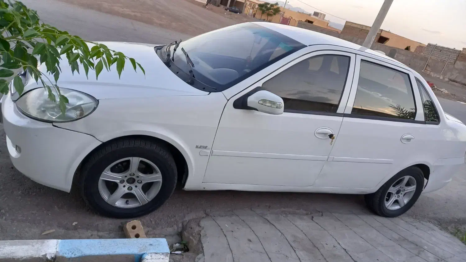 لیفان 520i|خودرو سواری و وانت|اصفهان, مفتح|دیوار