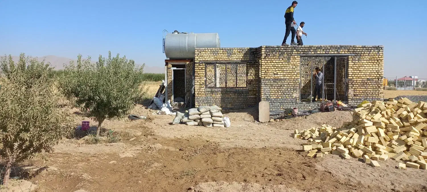 چهار دیوار مناسب ویلا باغ موقعیت خوب|فروش دفتر صنعتی، کشاورزی، تجاری|اراک, |دیوار