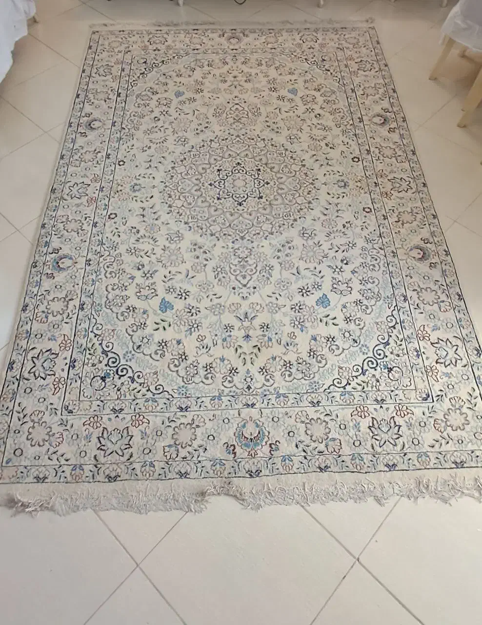 فرش دست بافت|فرش|اصفهان, کلمه خوران|دیوار