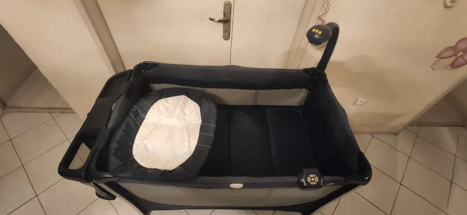 تخت پارک ، تخت کنار مادر برند babe|تخت و صندلی بچه|مشهد, فارغ التحصیلان|دیوار