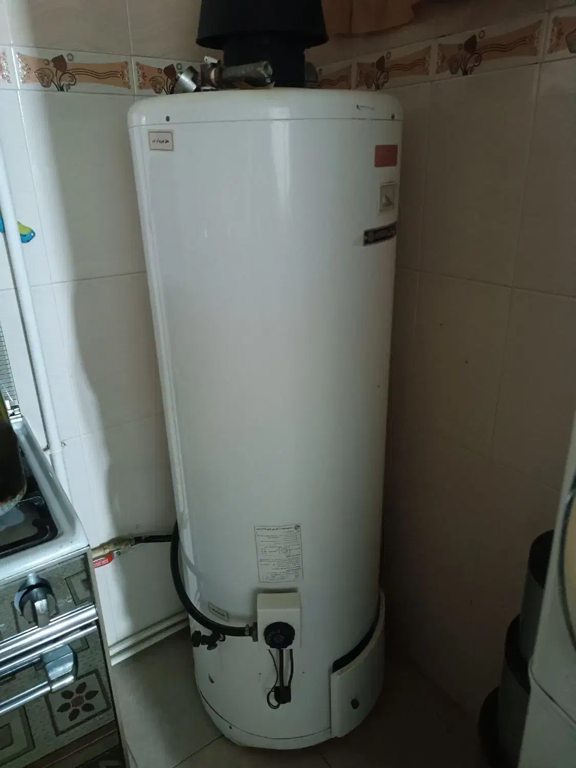 آبگرمکن مخزنی|آبگرمکن، پکیج، شوفاژ|اشترینان, |دیوار