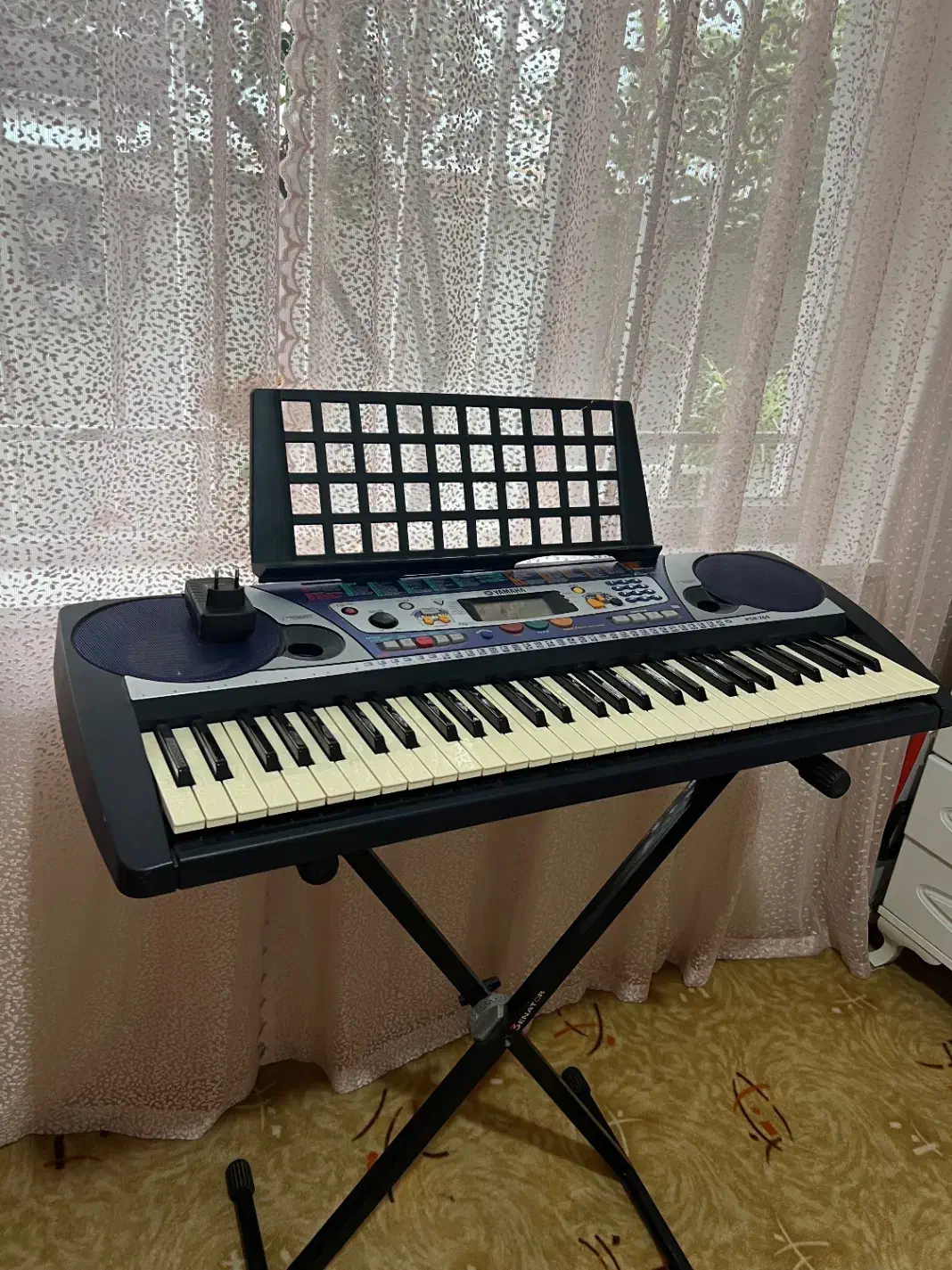 کیبورد یاماها PSR260|پیانو، کیبورد، آکاردئون|لاهیجان, شیشه گران|دیوار