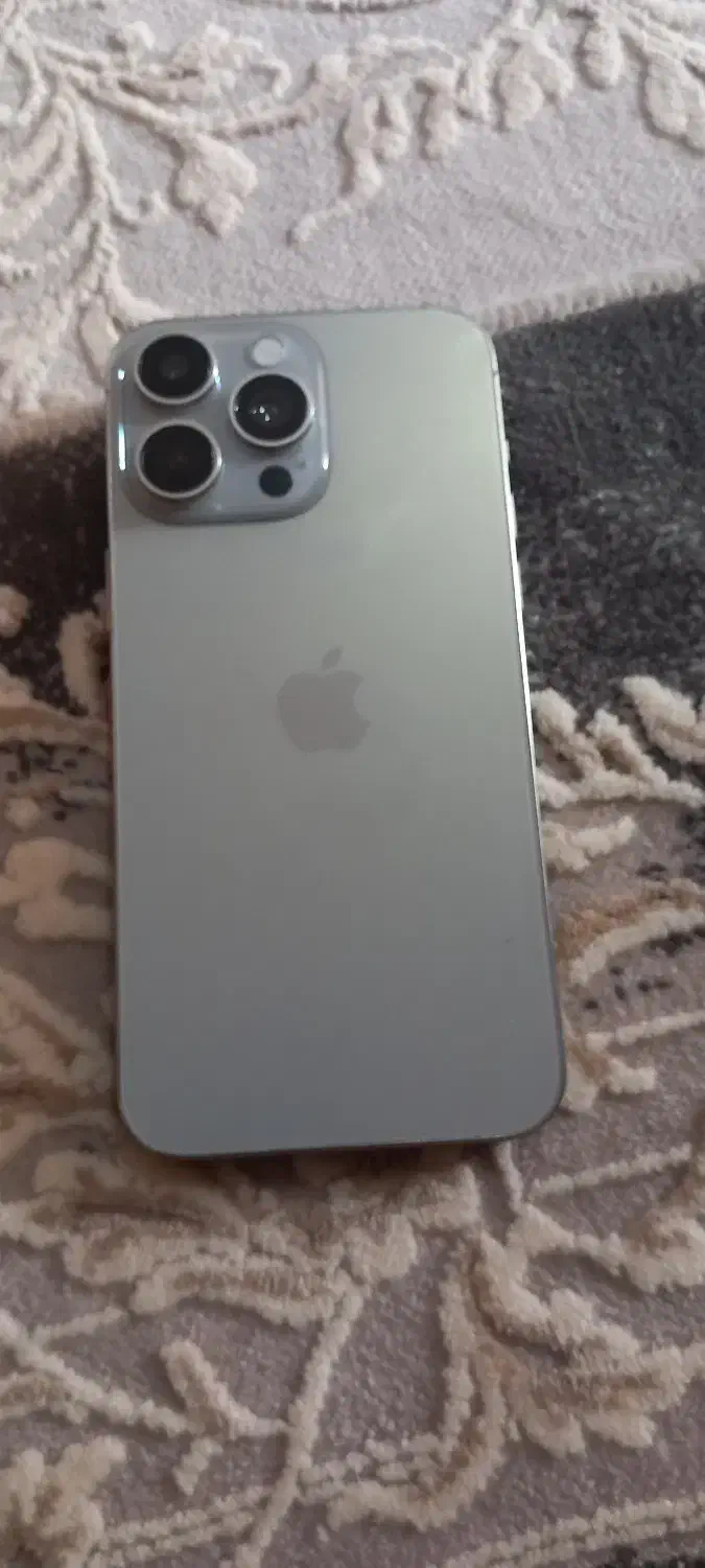 آیفون ۱۵ طرح|موبایل|ارومیه, |دیوار