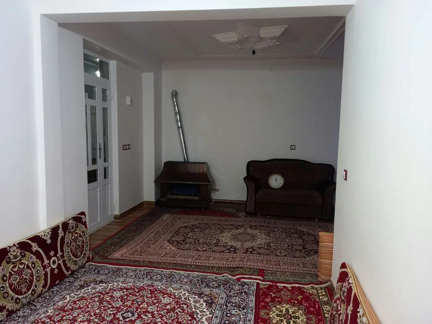 سوییت تو روستا لب رودخونه|اجارهٔ کوتاه‌مدت آپارتمان و سوئیت|املش, |دیوار