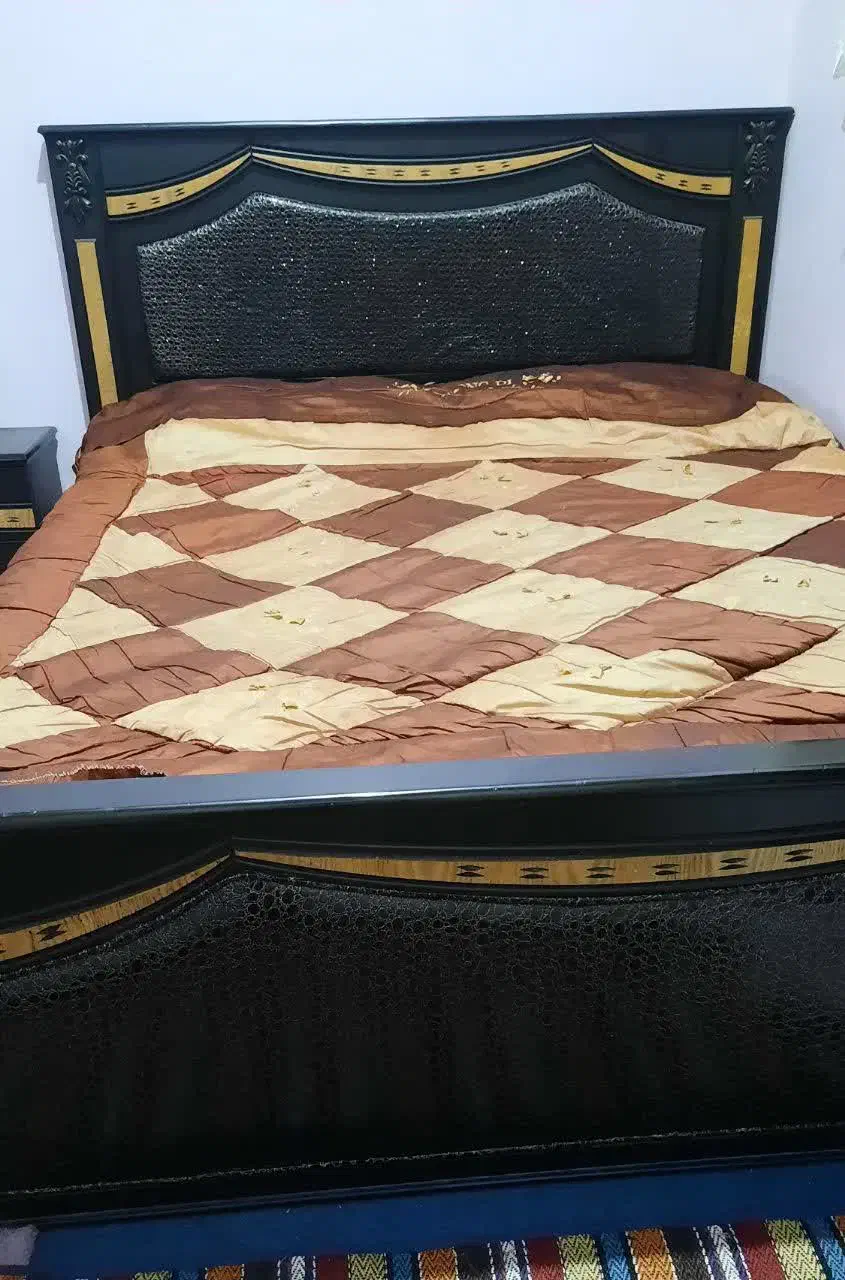 تخت خواب دو نفره|تخت و سرویس خواب|بوشهر, |دیوار