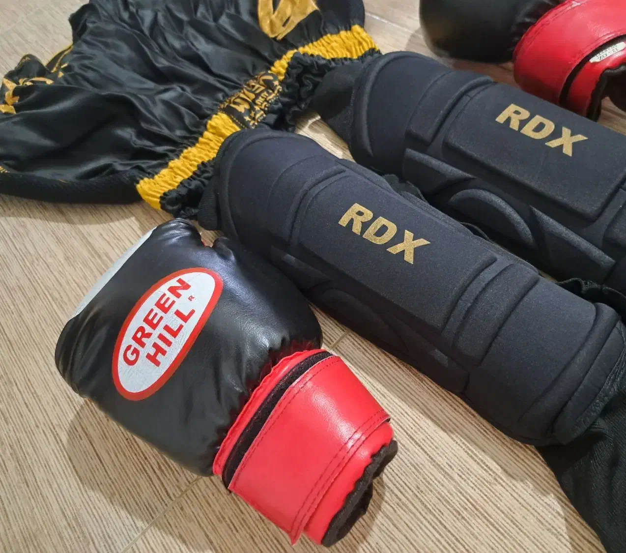 لوازم بوکس|تجهیزات ورزشی|لولمان, |دیوار