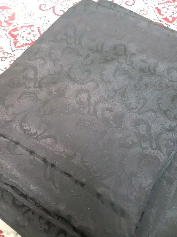 چادر مشکی|لباس|یزد, |دیوار