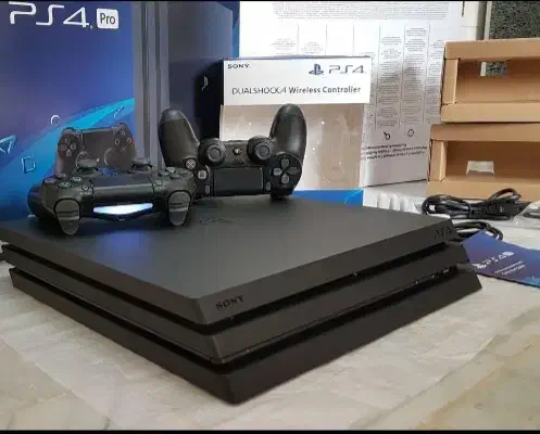 PS4 PRO 4k HDRدودسته فقط ازکارتن بازشدلازرورقی*|کنسول، بازی ویدئویی و آنلاین|تهران, تهرانسر غربی|دیوار