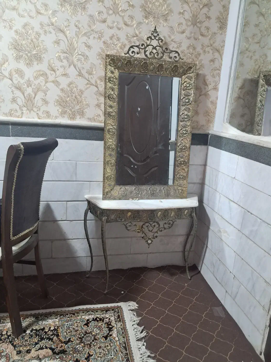 ایینه برنز باقیمت مناسب|بوفه، ویترین، کنسول|قم, شاه ابراهیم|دیوار