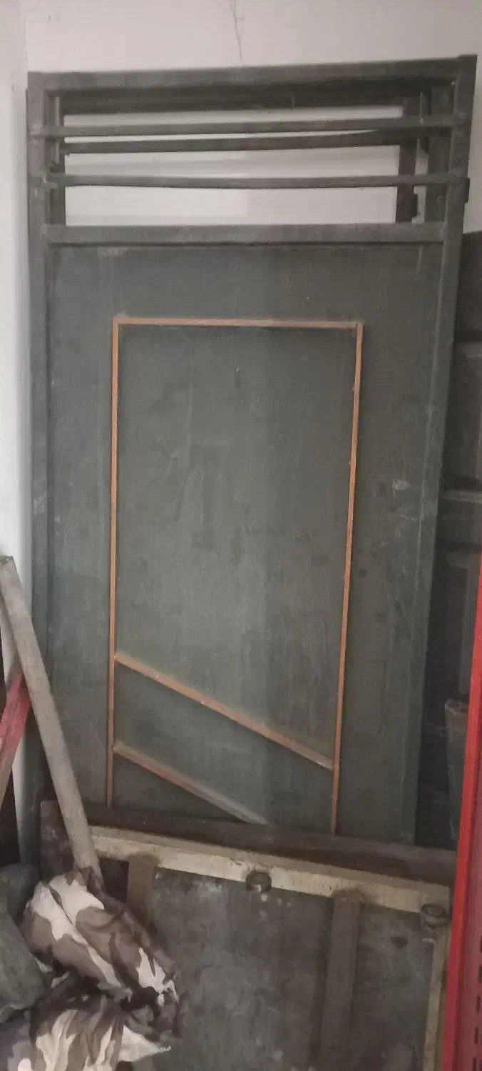 درب ۳ لای ماشین رو|مصالح و تجهیزات ساختمان|آستارا, |دیوار