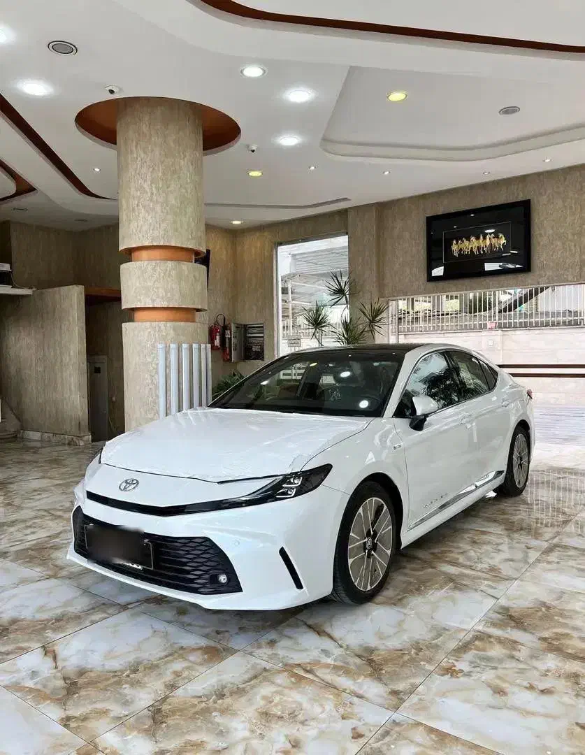 تویوتا کمری Le ژاپن مدل 2025هیبرید موتور ۲،۵لیتر|خودرو سواری و وانت|تهران, فرمانیه|دیوار