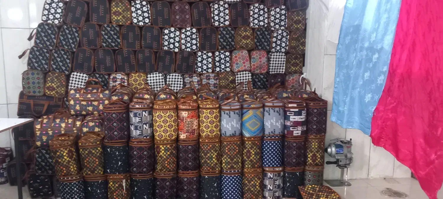 به چند نفر خیاط نیاز مندیم|استخدام هنری و رسانه|خوی, |دیوار