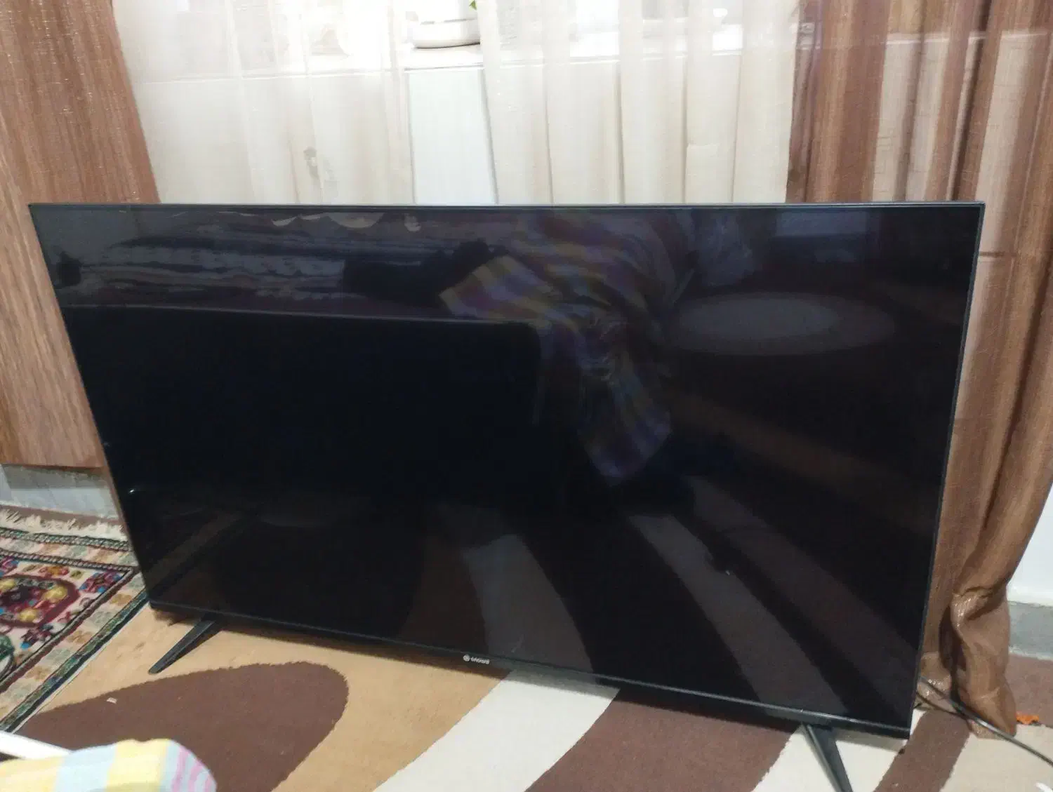 تلویزیون اسنوا 55اینچ 4K. ضربه خورده|تلویزیون و پروژکتور|زاهدان, |دیوار