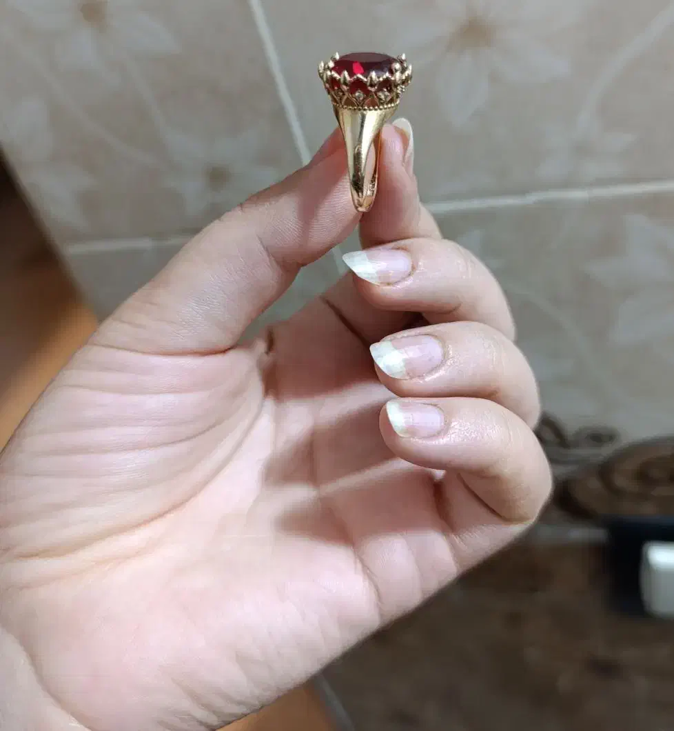 انگشتر|جواهرات|یاسوج, |دیوار