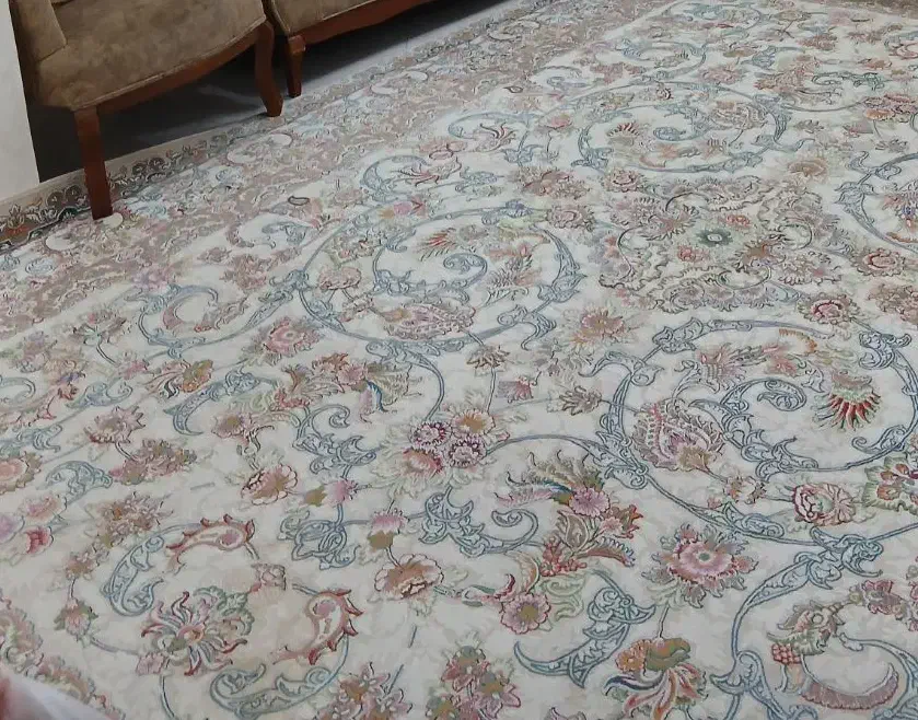 فرش ۱۲متری تک|فرش|مشهد, کارگران|دیوار