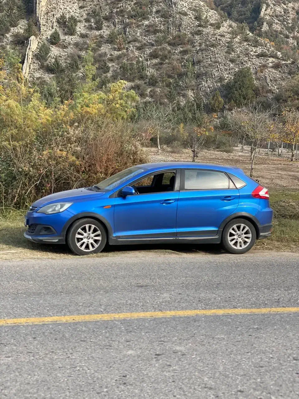 ۳۱۵ تمیز عالی مدل ۹۶ بدون رنگ|خودرو سواری و وانت|گرگان, |دیوار