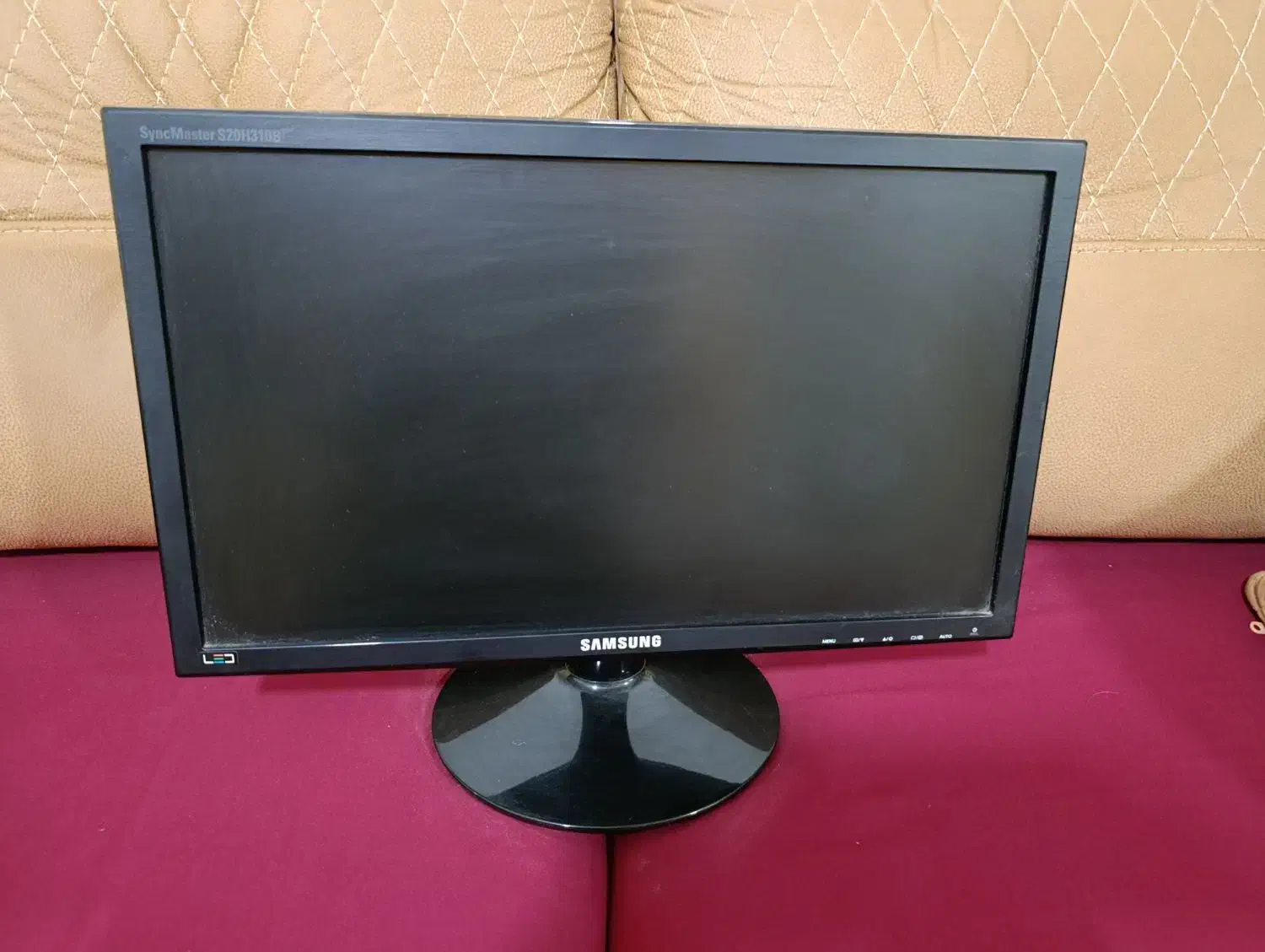 مانیتور ۲۱ اینچ|قطعات و لوازم جانبی رایانه|گرگان, |دیوار