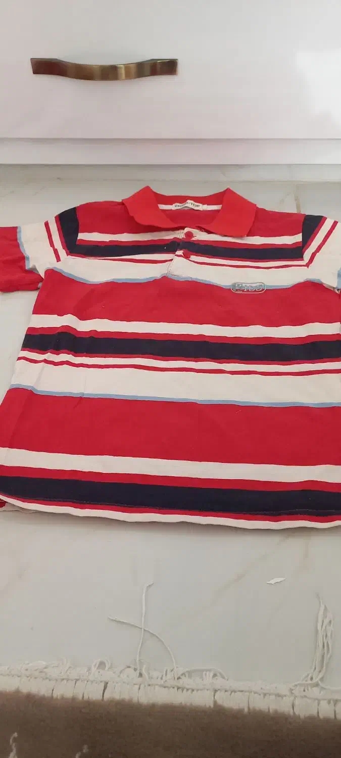 مقداری لباس پسرانه تیشرت وژاکت زمستانی|لباس|بیرجند, |دیوار