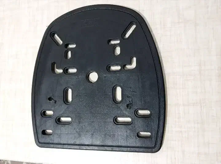 پایه باکس موتور|قطعات یدکی و لوازم جانبی|رشت, نخودچر|دیوار