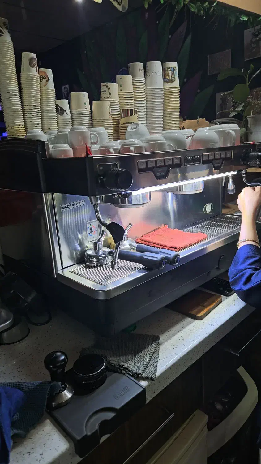اسپرسو ساز  e98 فائما  یا ام۲۷ اولد|کافی‌شاپ و رستوران|ری, علایین|دیوار