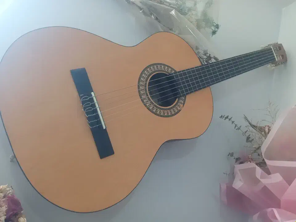 گیتارm2|گیتار، بیس، امپلیفایر|مبارکه, |دیوار