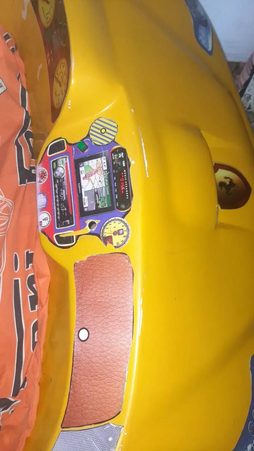 تخت ماشینی فایبرگلاس جذاب|تخت و سرویس خواب|فردوس (خراسان), |دیوار