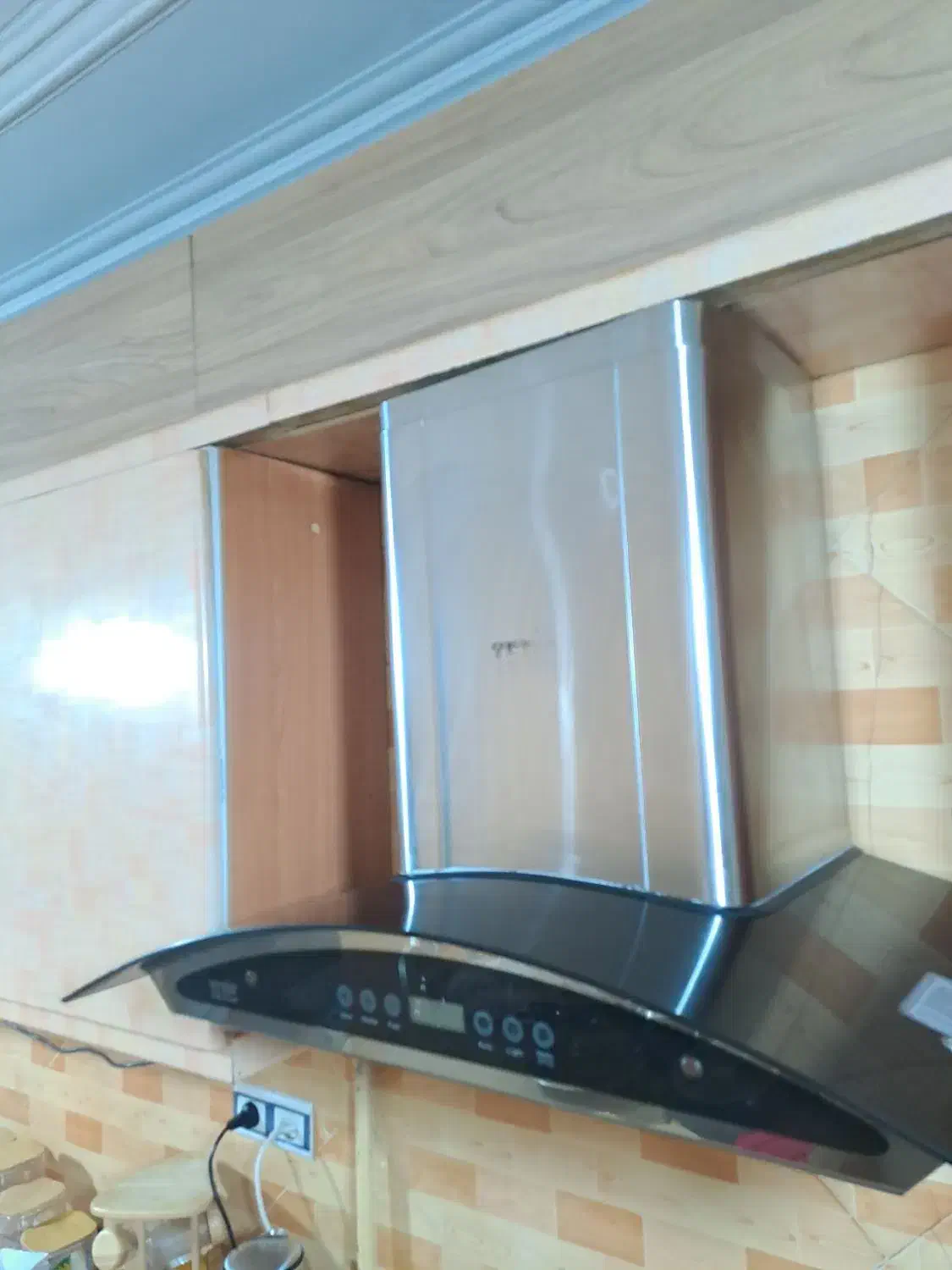 یک دستگاه هود داتیس درجه یک|هود|اهواز, کوروش|دیوار