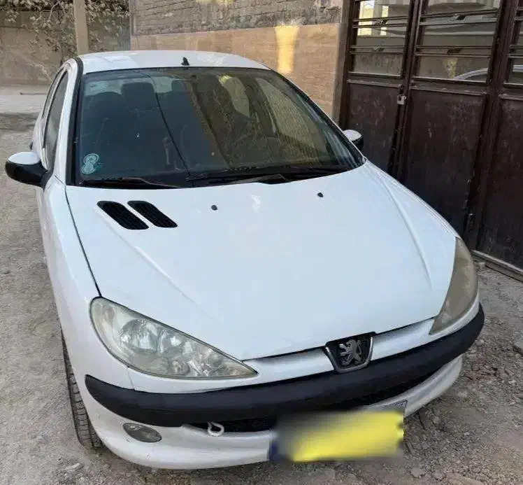 پژو 206 SD V8 تیپ 5  مدل ۱۳۹۳|خودرو سواری و وانت|شیراز, نصرآباد|دیوار