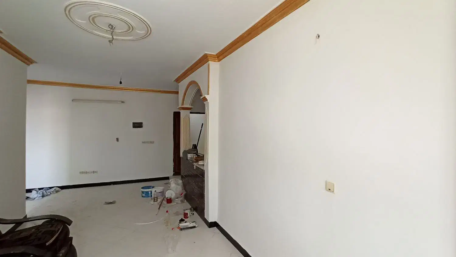 اجرای انواع عایق و رنگ|خدمات پیشه و مهارت|عسلویه, |دیوار