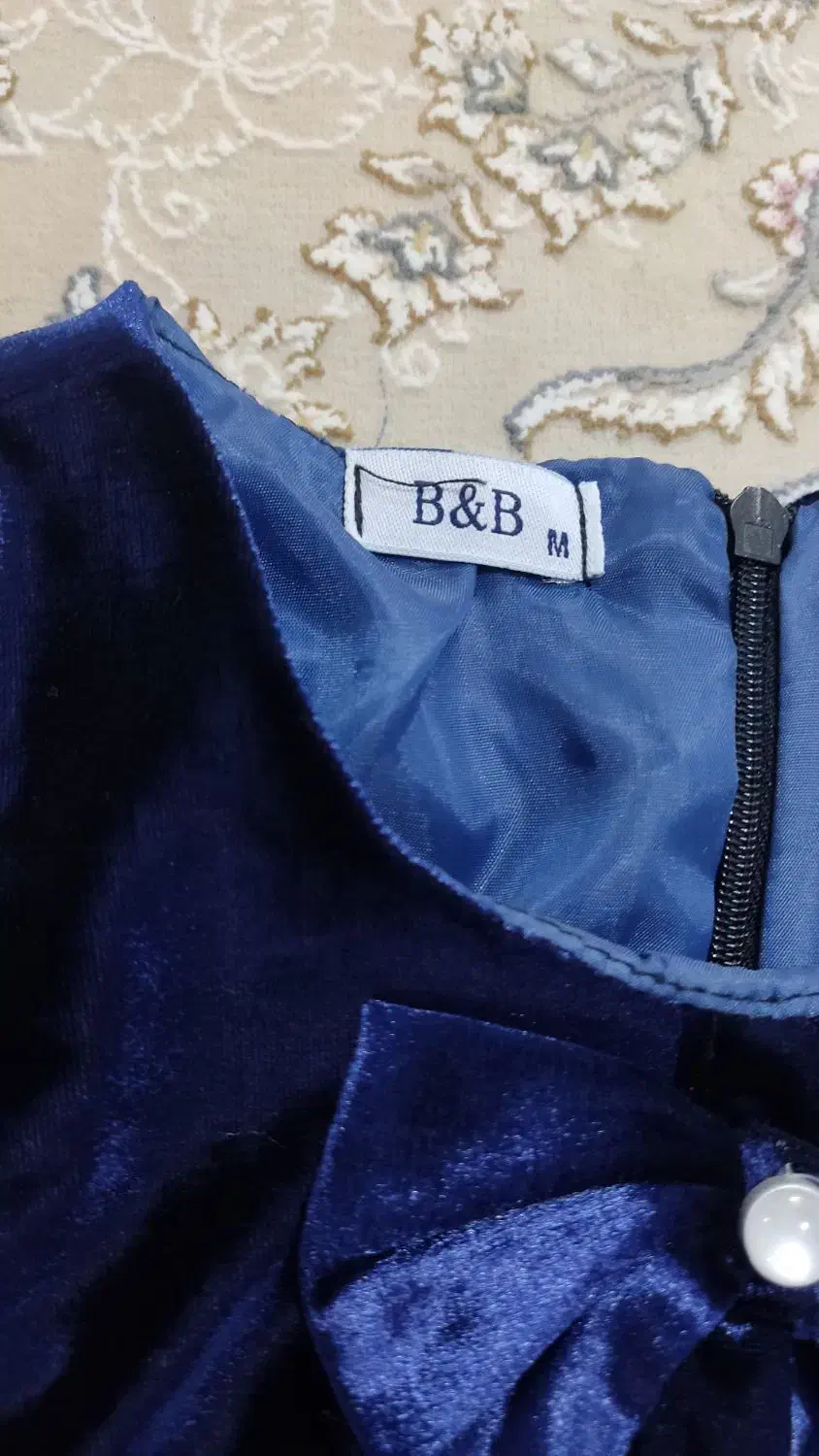 دوتا پیراهن بچگانه نو|کفش و لباس بچه|دلیجان, |دیوار