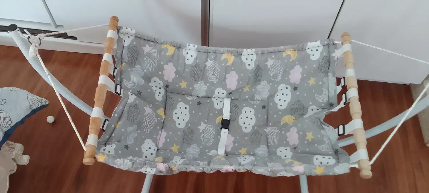 گهواره نوزاد فولادی قابل حمل|اسباب و اثاث بچه|تالش, هشتپر|دیوار