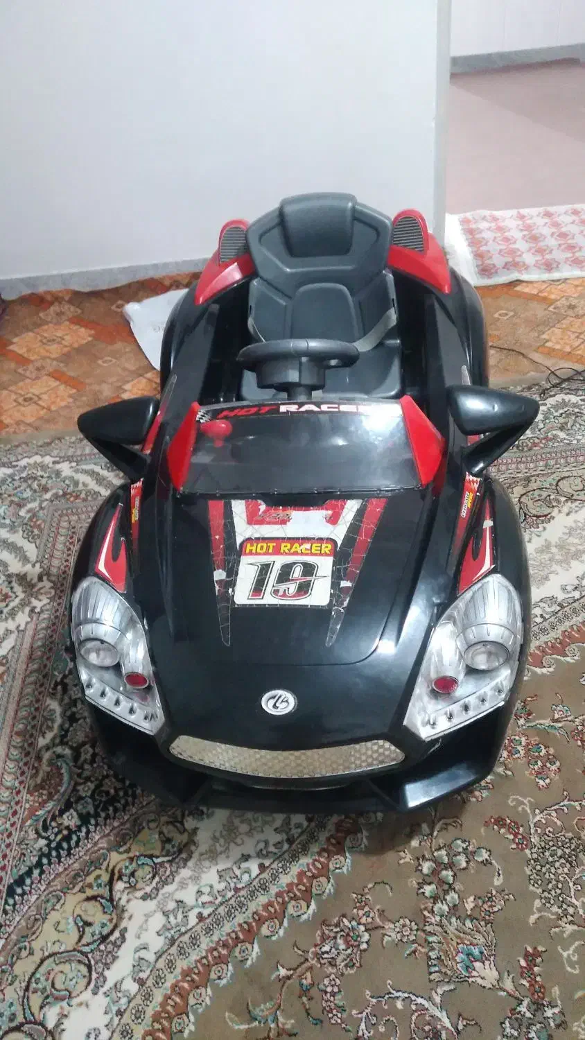 ماشین شارژی|اسباب‌بازی بچه|قروه, |دیوار