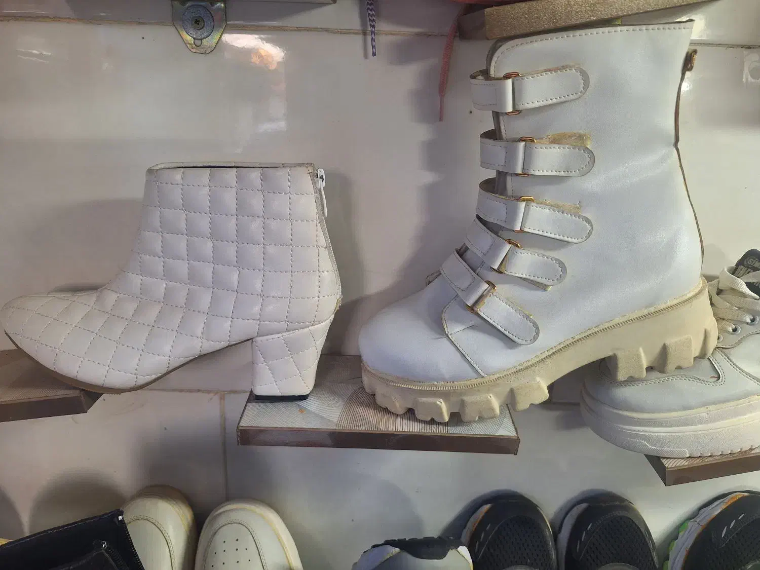 نیم بوت وکتانی زیرقیمت بازار|کیف، کفش، کمربند|قم, وادی السلام|دیوار